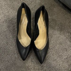 Jessica Simpson Black Pumps, size 8 1/2